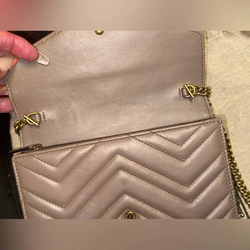 /traded/💯 Gucci Marmont Clutch/Wallet on a Chain - Picture 14 of 16